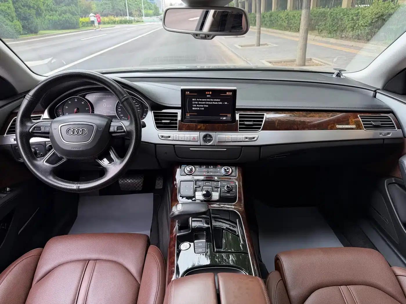 2016 Audi A8 A8L 45 TFSI quattro Luxury — миниатюра 6