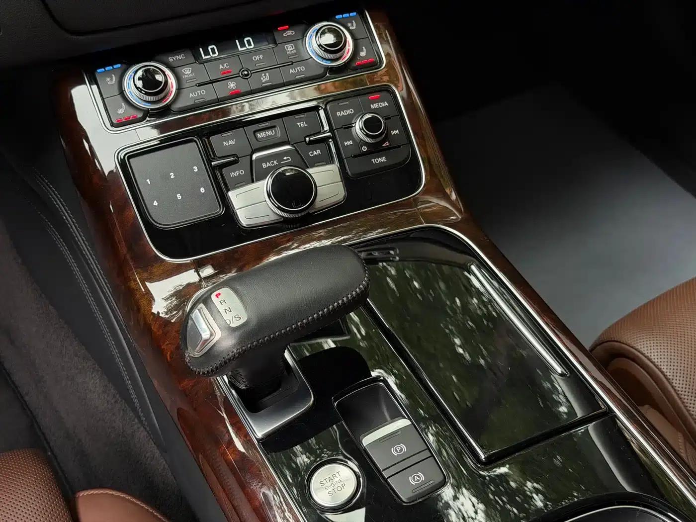 2016 Audi A8 A8L 45 TFSI quattro Luxury — миниатюра 9