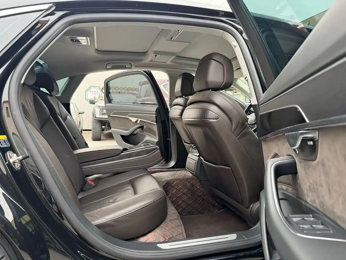 2019 Audi A8 A8L 50 TFSI quattro Comfort — миниатюра 15