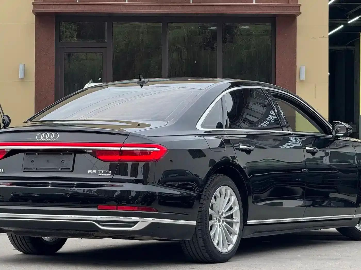 2019 Audi A8 A8L 50 TFSI quattro Comfort — миниатюра 17