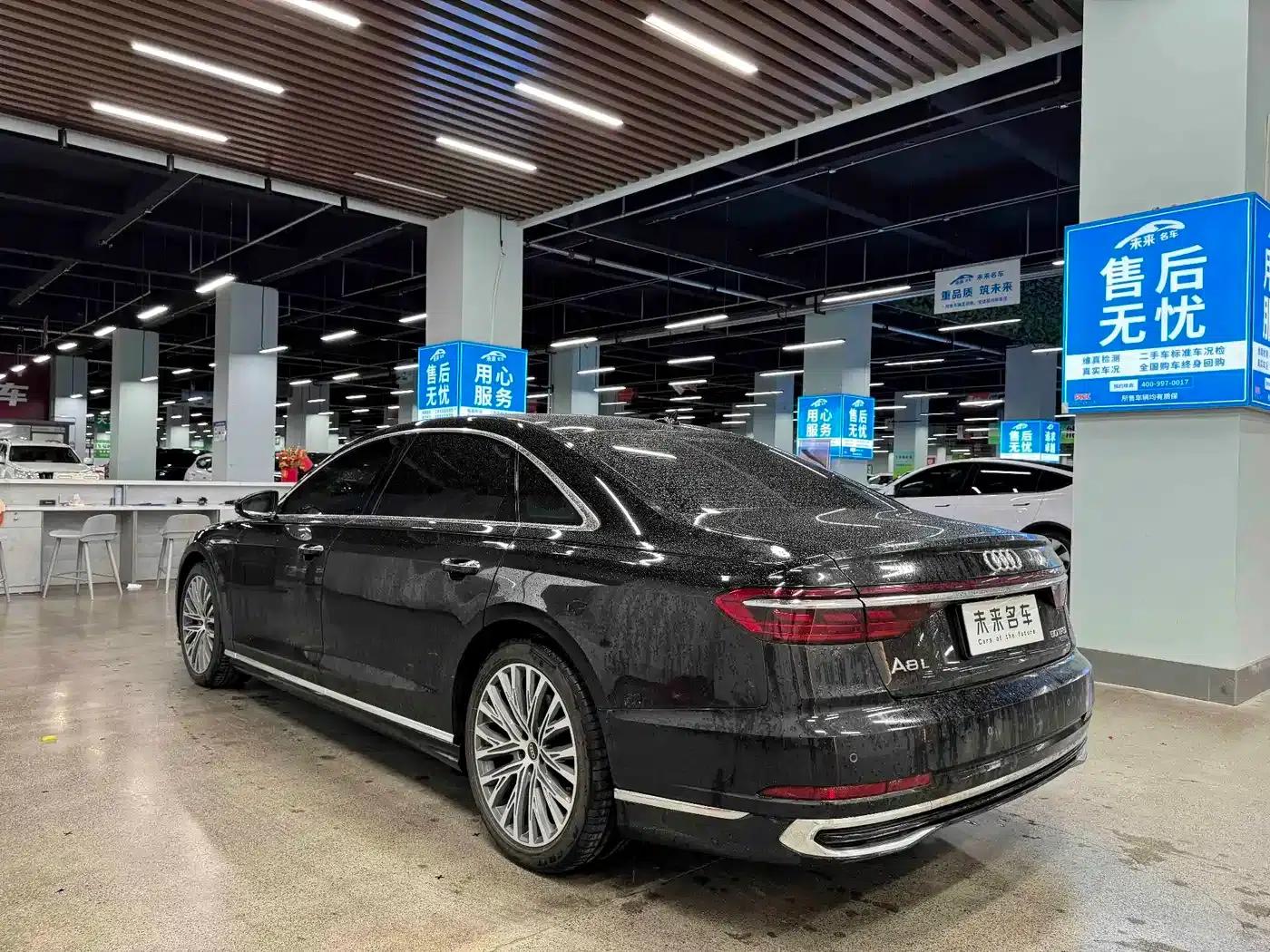 2024 Audi A8 A8L 50 TFSI quattro Premium Edition — миниатюра 17