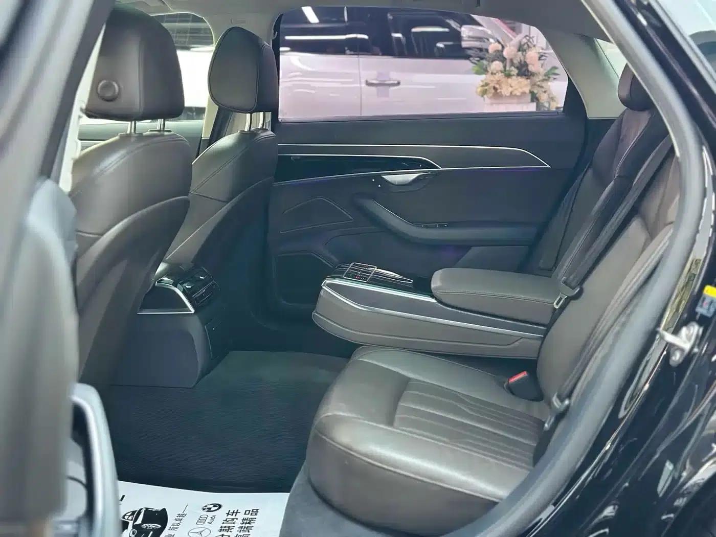 Audi A8 2018 A8L 55 TFSI quattro Elite Edition — миниатюра 6