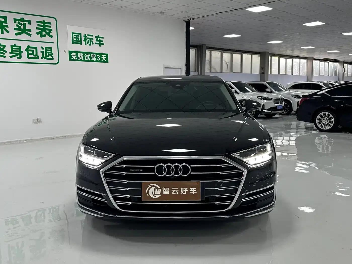 2021 Audi A8 A8L 55 TFSI quattro Luxury — миниатюра 2