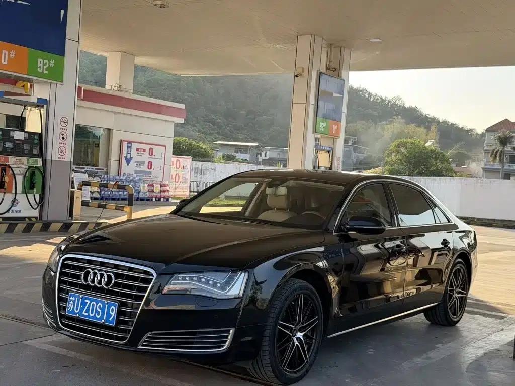 2013 Audi A8 A8L 55 TFSI quattro Exclusive Edition — миниатюра 1
