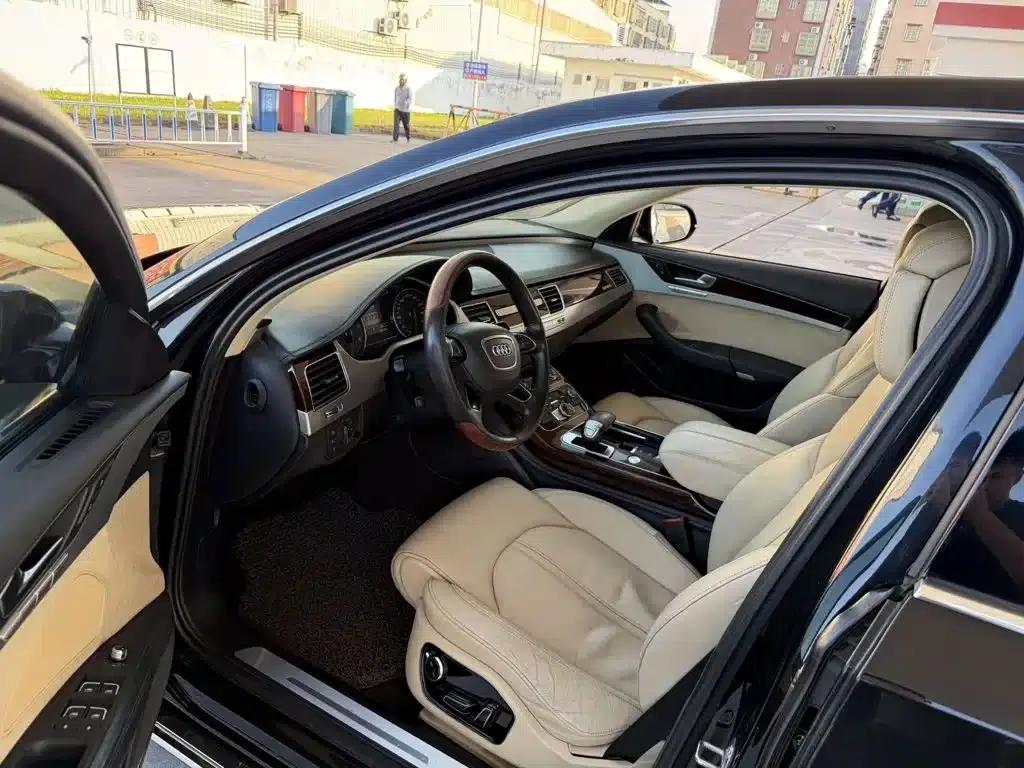 2013 Audi A8 A8L 55 TFSI quattro Exclusive Edition — миниатюра 5