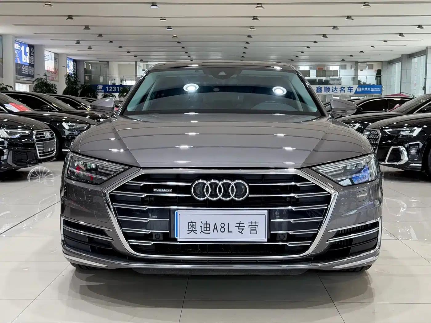 2021 Audi A8 A8L 50 TFSI quattro Comfort — миниатюра 2
