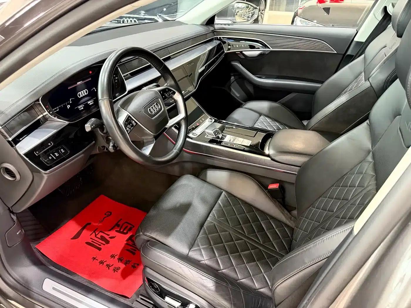 2021 Audi A8 A8L 50 TFSI quattro Comfort — миниатюра 6