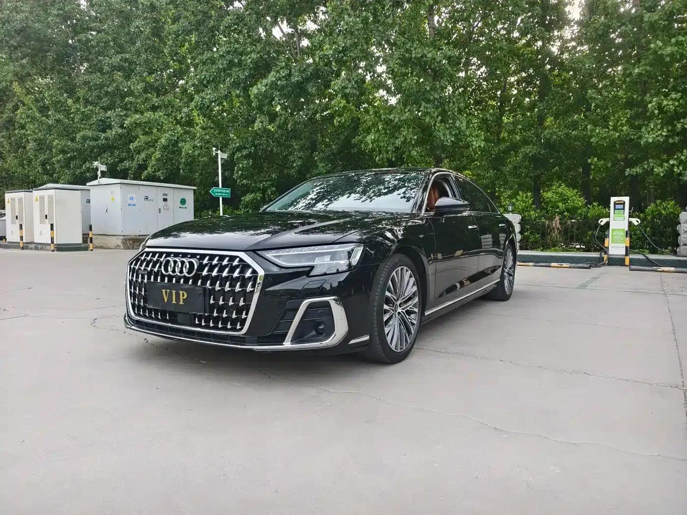 2024 Audi A8 A8L 50 TFSI quattro Premium Edition — миниатюра 1