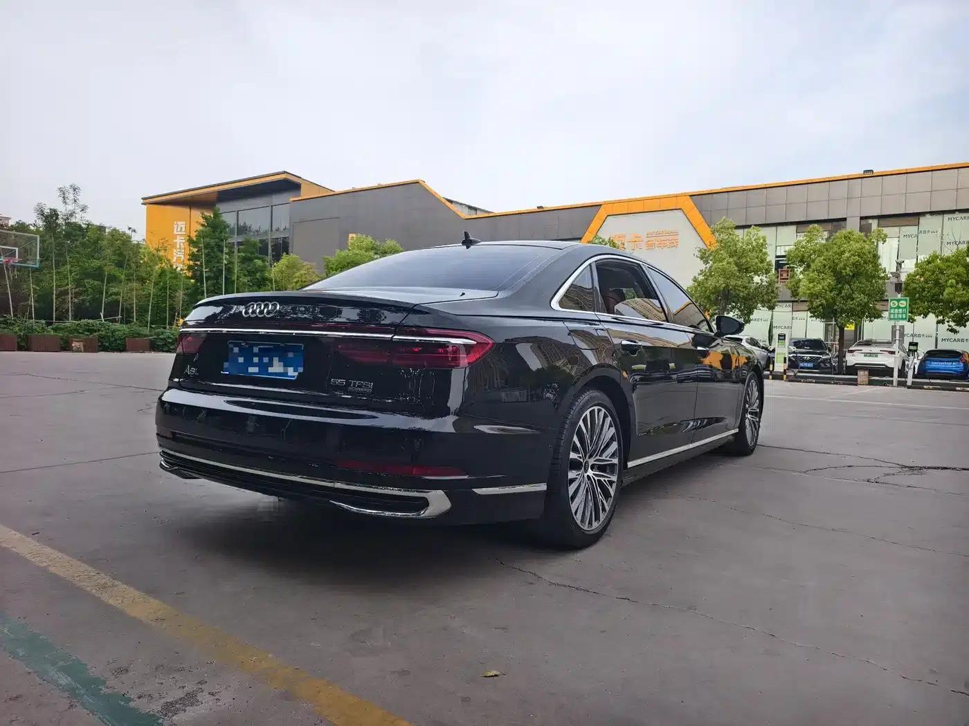 2024 Audi A8 A8L 50 TFSI quattro Premium Edition — миниатюра 12