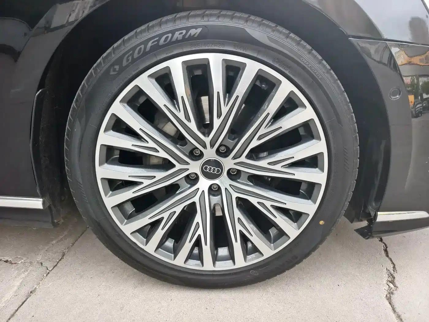 2024 Audi A8 A8L 50 TFSI quattro Premium Edition — миниатюра 13