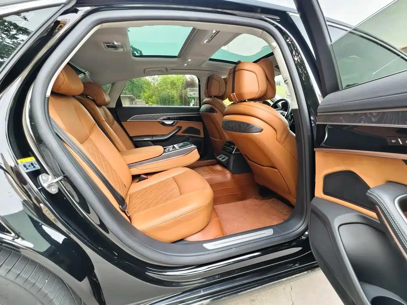 2024 Audi A8 A8L 50 TFSI quattro Premium Edition — миниатюра 7
