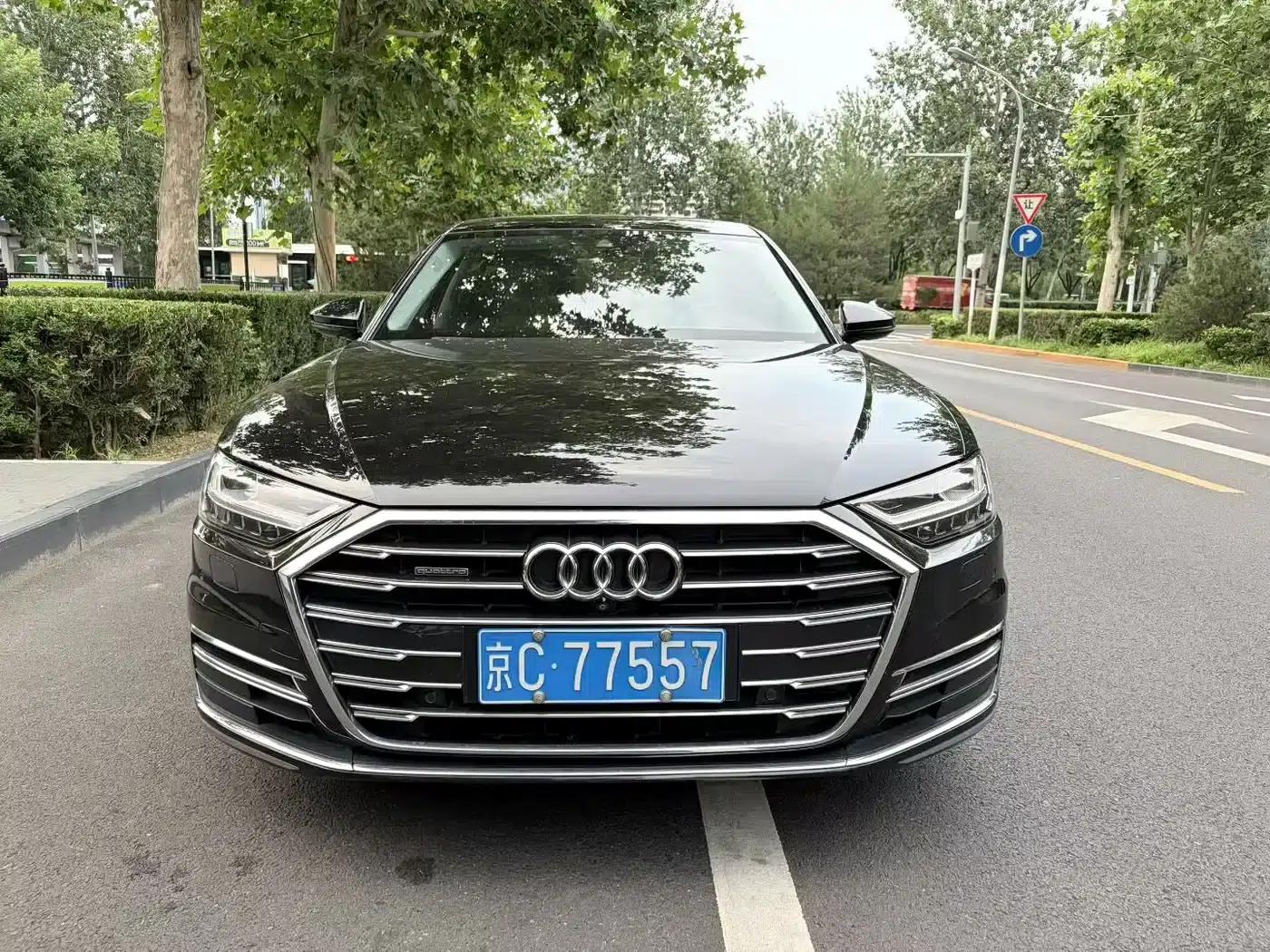 2018 Audi A8 A8L 55 TFSI quattro Luxury — миниатюра 2