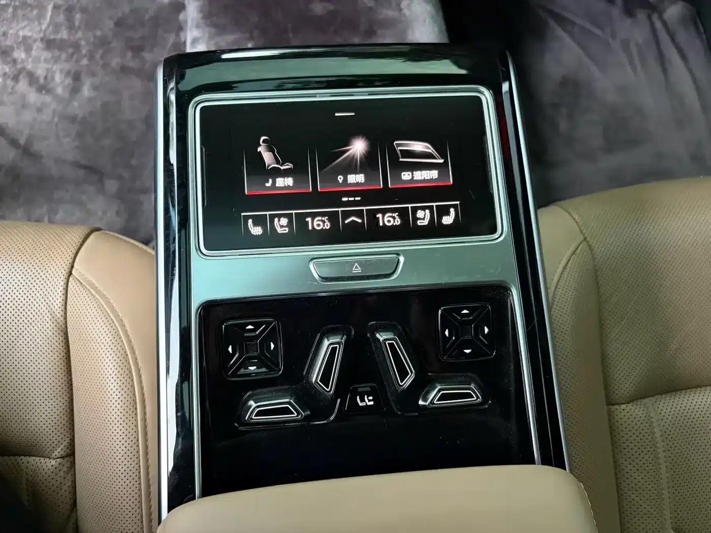 2018 Audi A8 A8L 55 TFSI quattro Luxury — миниатюра 17
