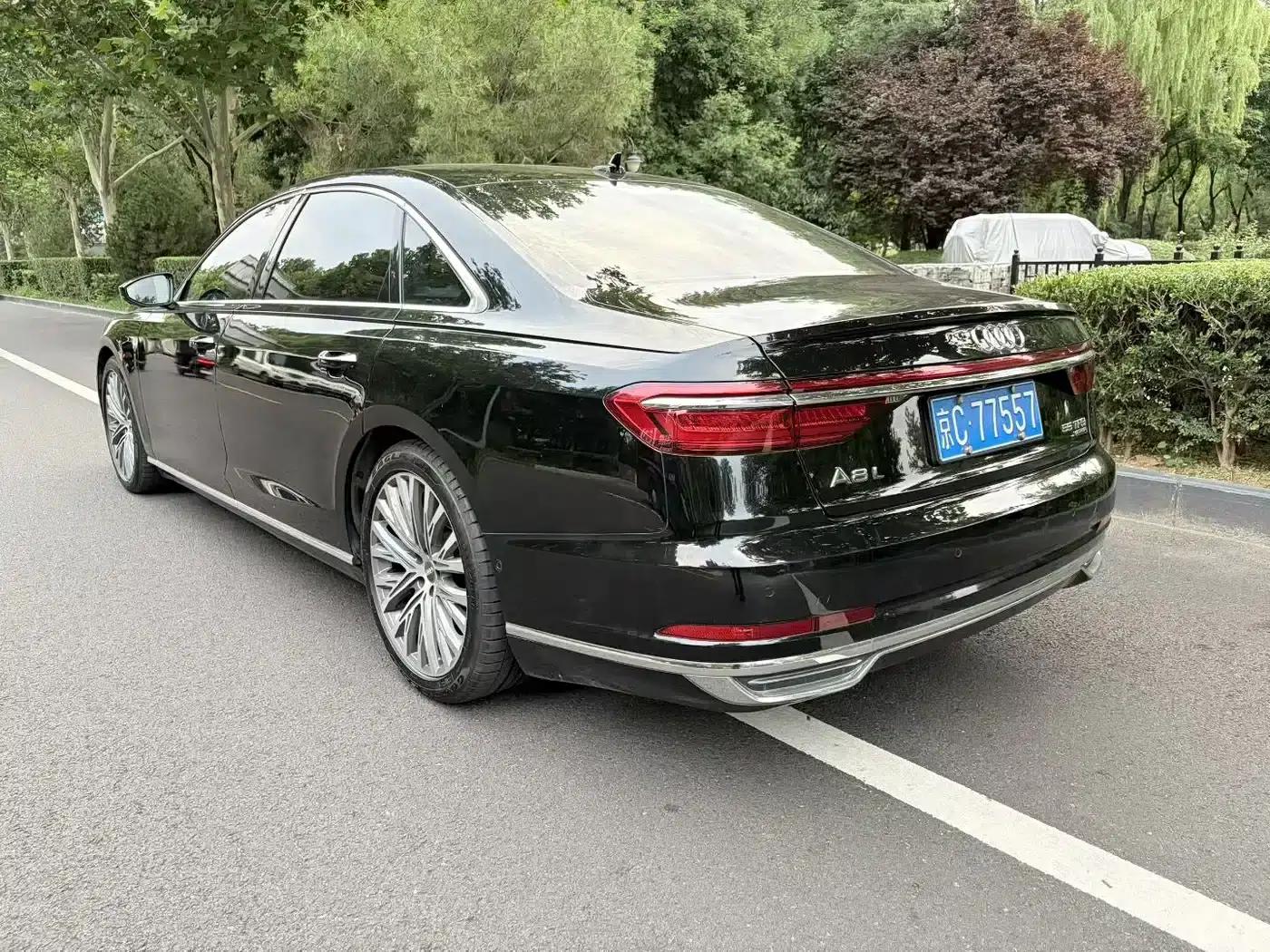 2018 Audi A8 A8L 55 TFSI quattro Luxury — миниатюра 5
