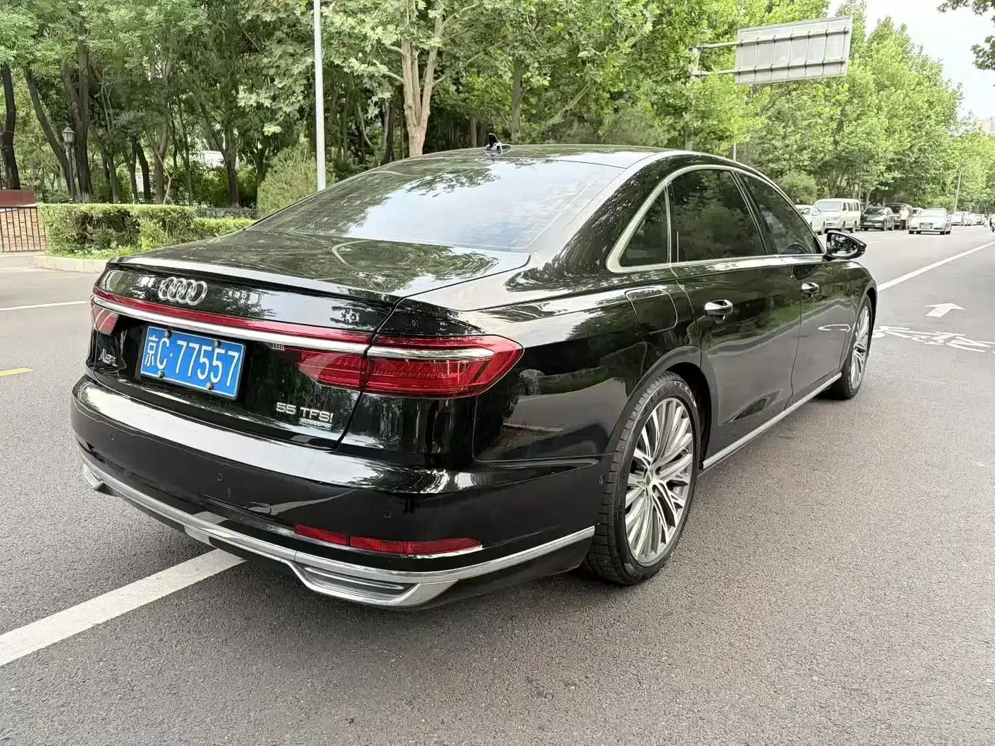 2018 Audi A8 A8L 55 TFSI quattro Luxury — миниатюра 7
