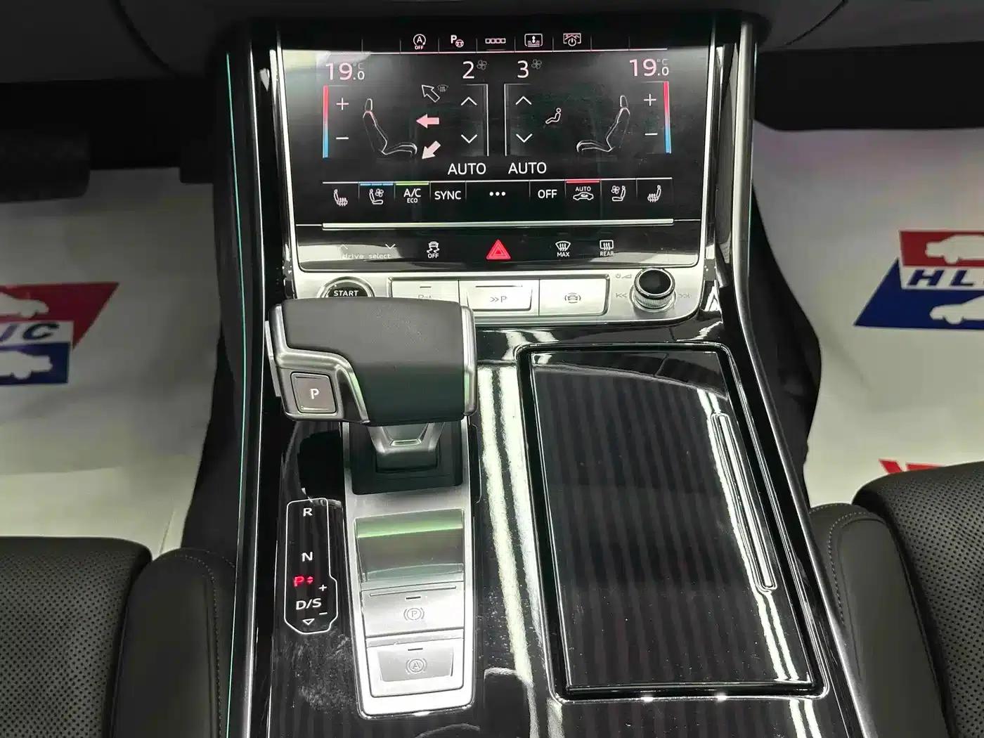 Audi A8 2022 A8L 55 TFSI quattro Luxury Edition — миниатюра 14