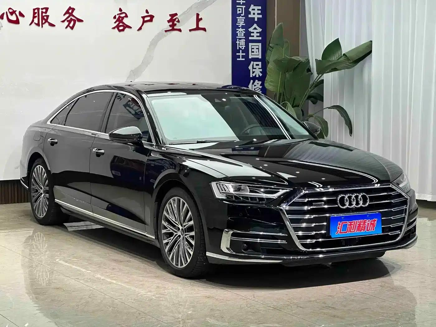 Audi A8 2022 A8L 55 TFSI quattro Luxury Edition — миниатюра 3