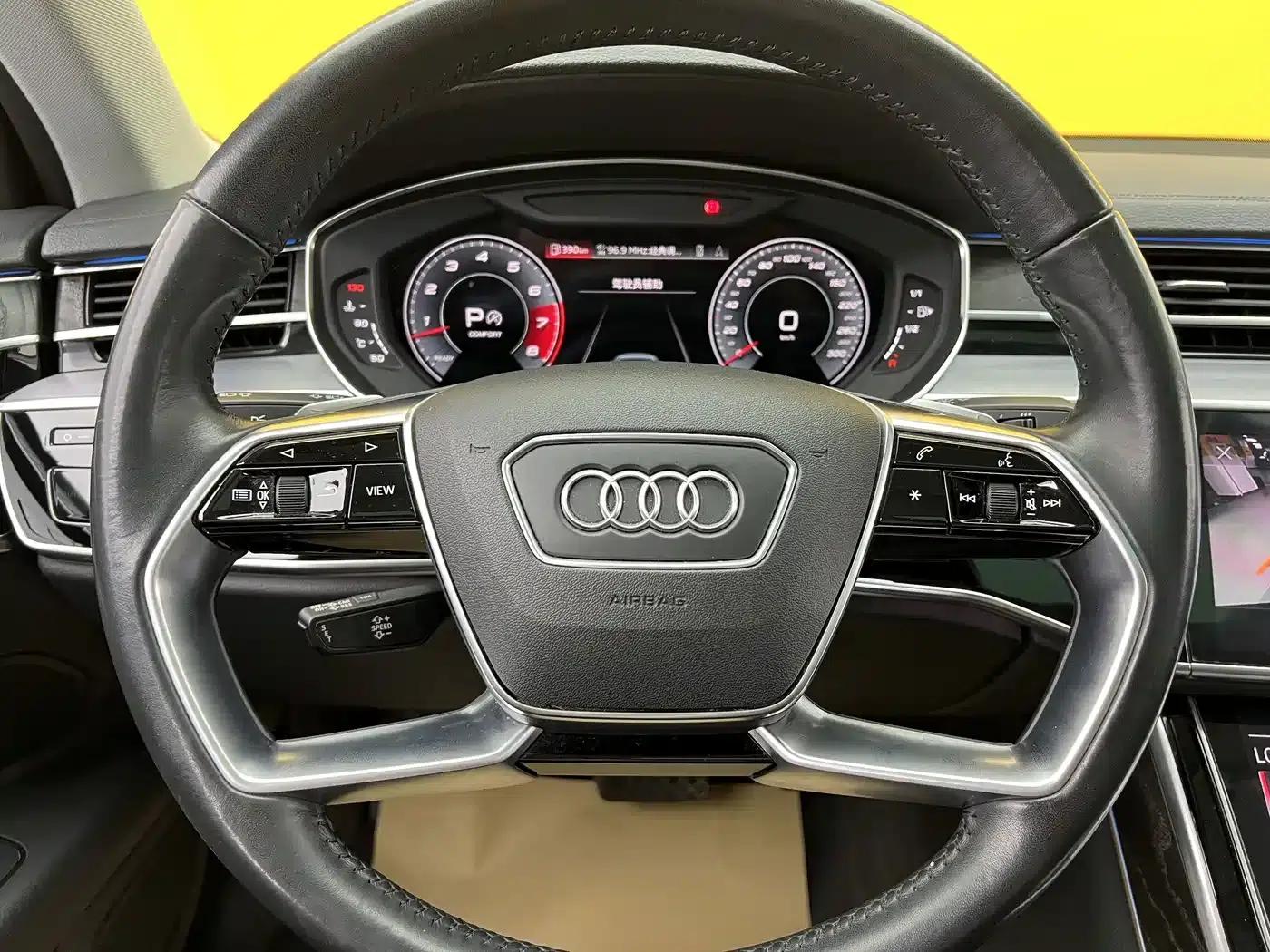 2021 Audi A8 A8L 50 TFSI quattro Comfort — миниатюра 9