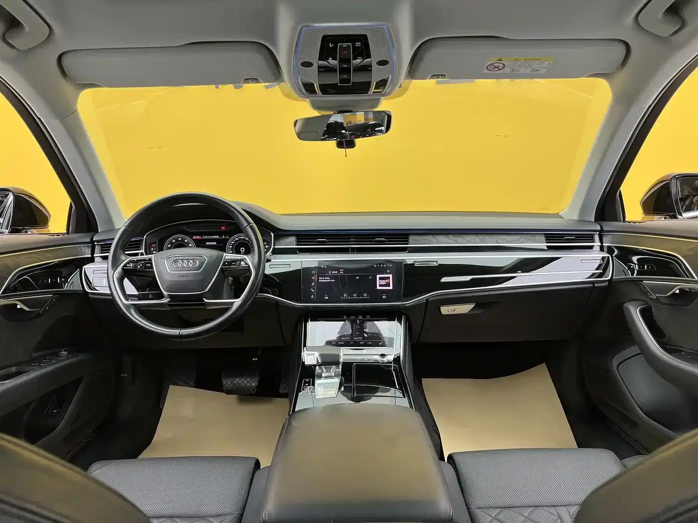 2021 Audi A8 A8L 50 TFSI quattro Comfort — миниатюра 10
