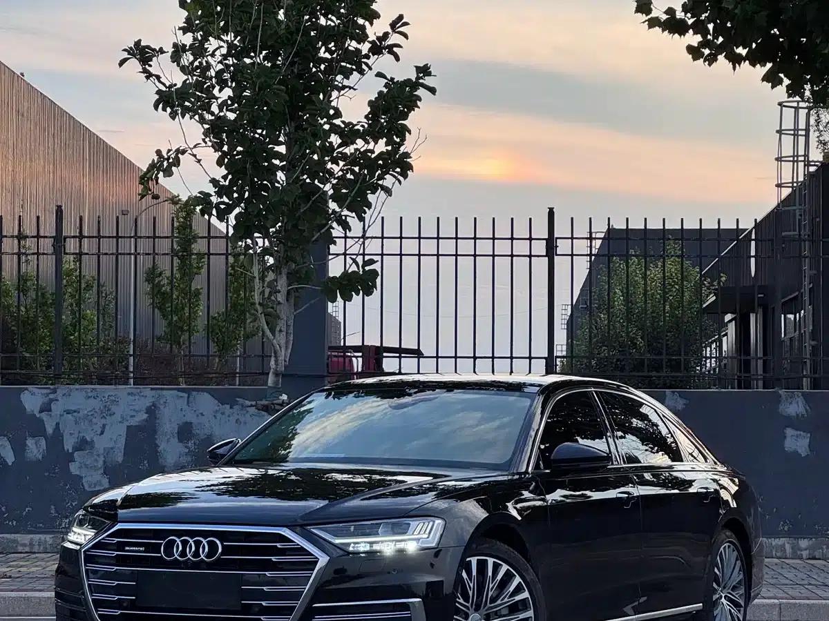 Audi A8 2019 Plus A8L 55 TFSI quattro Luxury — миниатюра 2