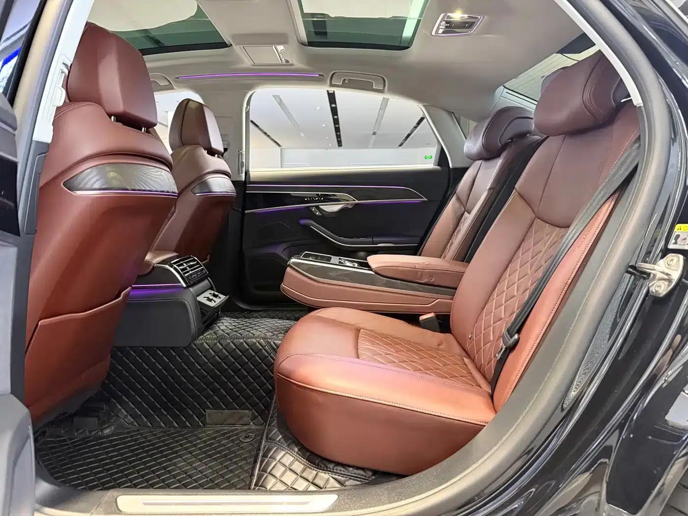 2023 Audi A8 A8L 50 TFSI quattro Premium Edition — миниатюра 12