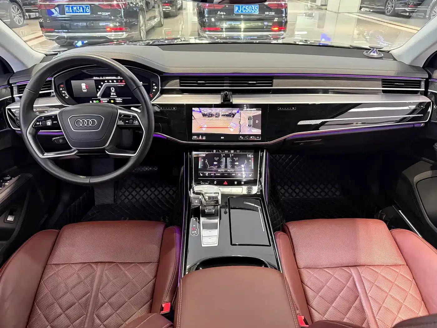 2023 Audi A8 A8L 50 TFSI quattro Premium Edition — миниатюра 7