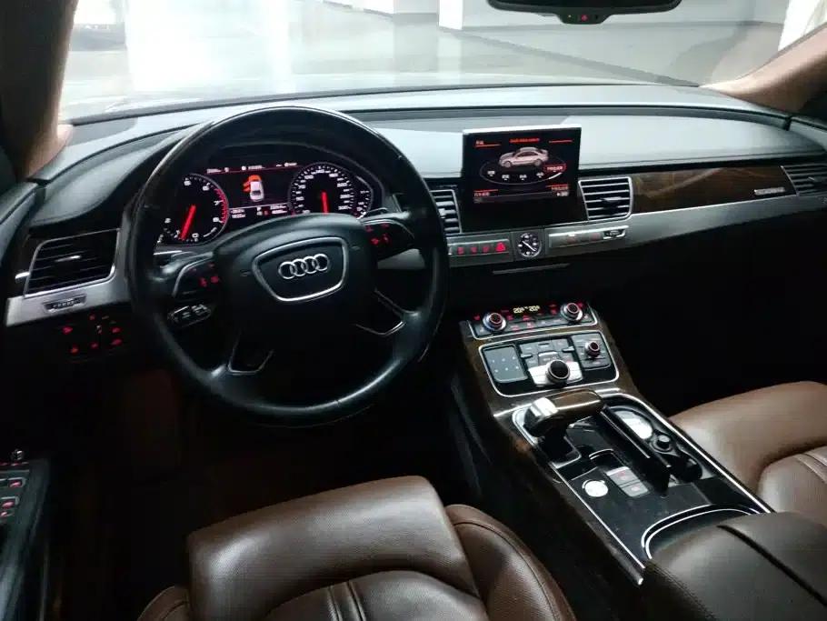 2017 Audi A8 A8L 45 TFSI quattro Luxury — миниатюра 12