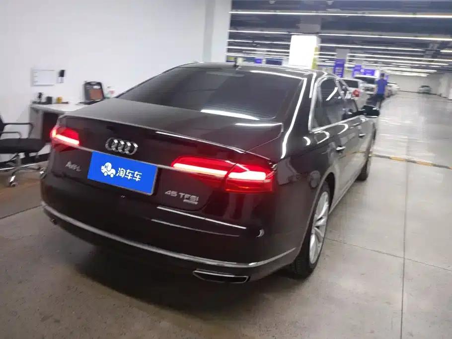 2017 Audi A8 A8L 45 TFSI quattro Luxury — миниатюра 3