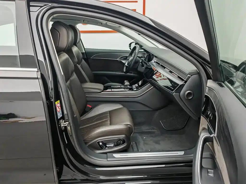 2019 Audi A8 A8L 50 TFSI quattro Comfort — миниатюра 23