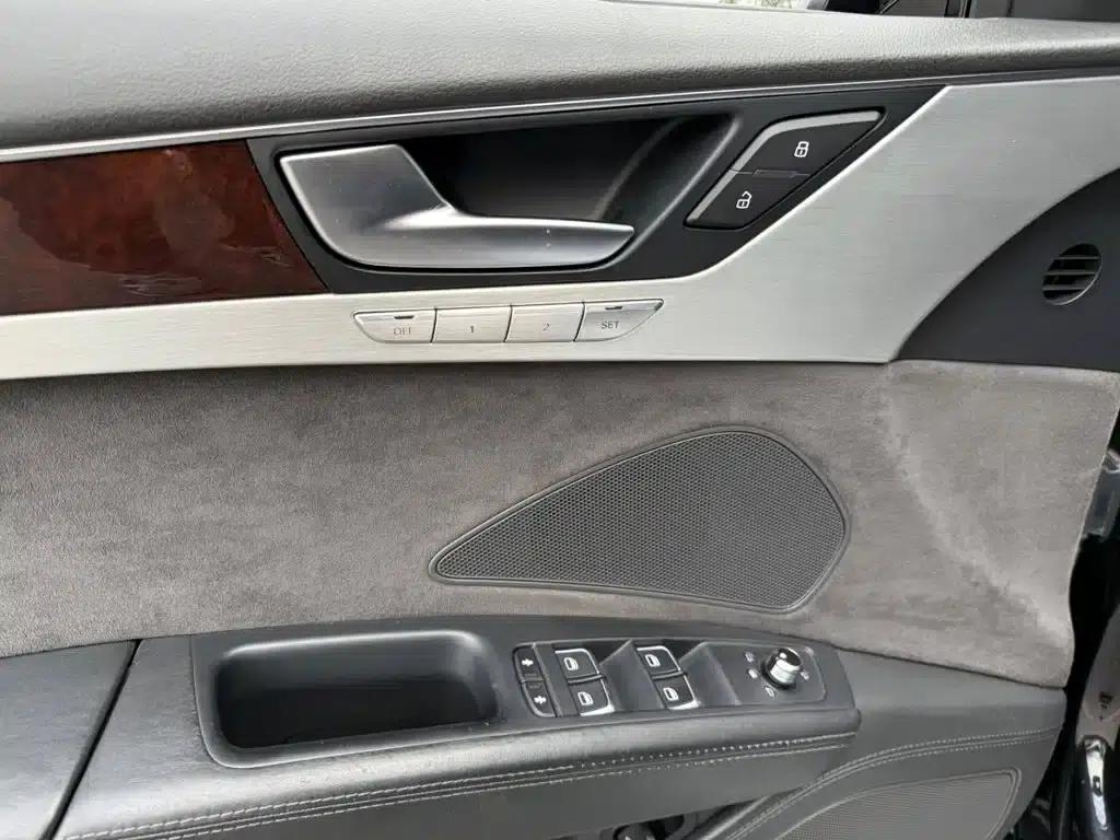 2012 Audi A8 A8L 6.3 FSI W12 quattro — миниатюра 11