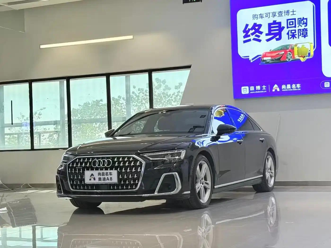 2023 Audi A8 A8L 50 TFSI quattro Premium Edition — миниатюра 1