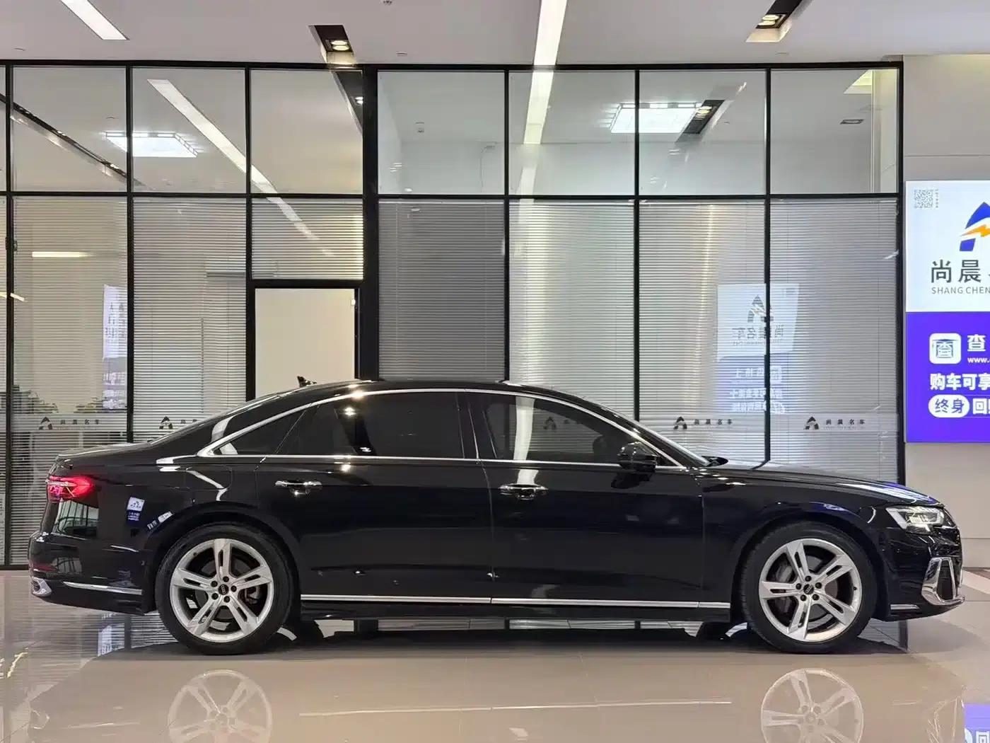 2023 Audi A8 A8L 50 TFSI quattro Premium Edition — миниатюра 16