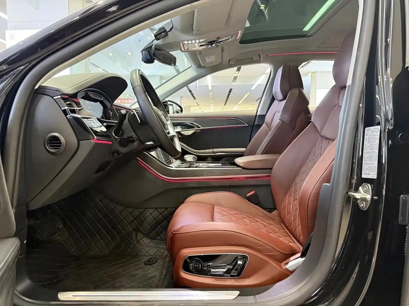 2023 Audi A8 A8L 50 TFSI quattro Premium Edition — миниатюра 6