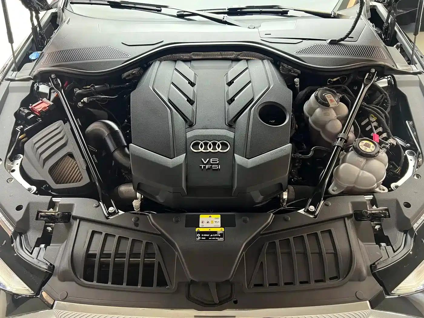 Audi A8 PHEV 2022 A8L 60 TFSIe quattro Collector's Edition — миниатюра 5