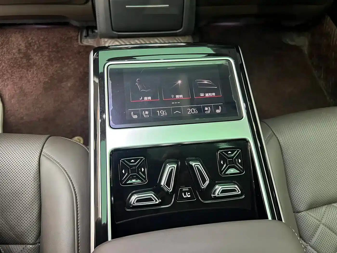 Audi A8 PHEV 2022 A8L 60 TFSIe quattro Collector's Edition — миниатюра 10