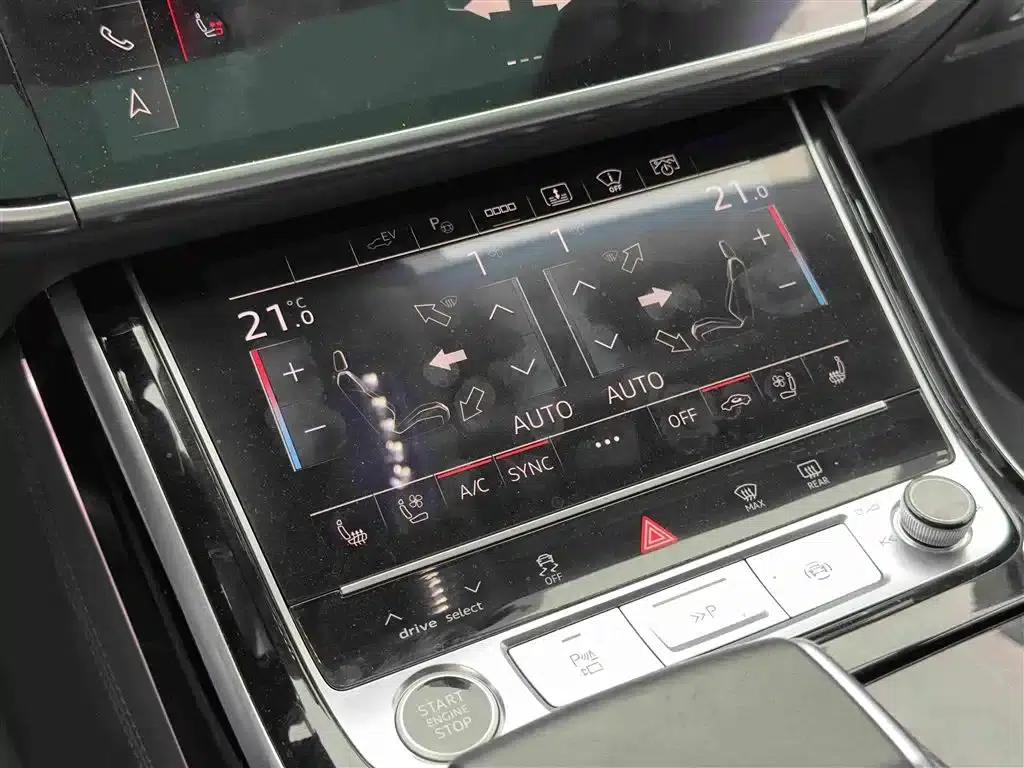Audi A8 PHEV 2022 A8L 60 TFSIe quattro Collector's Edition — миниатюра 18