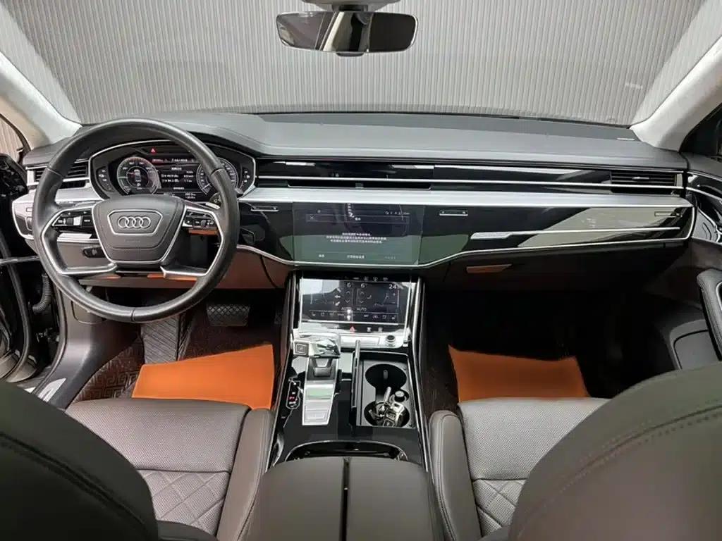Audi A8 PHEV 2022 A8L 60 TFSIe quattro Collector's Edition — миниатюра 17