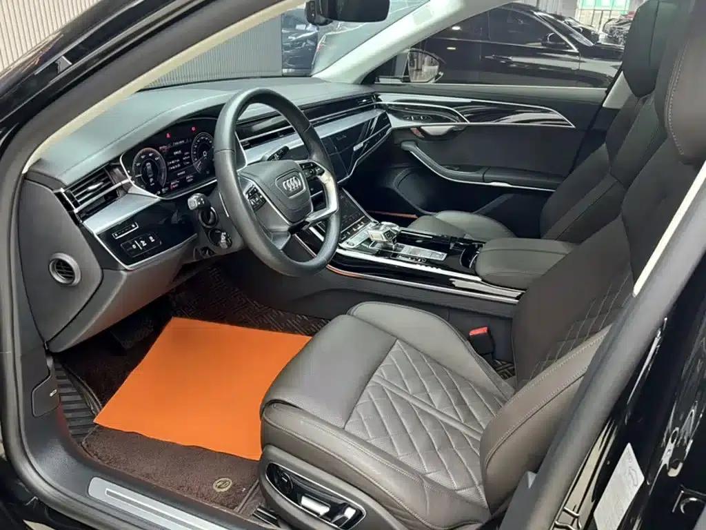Audi A8 PHEV 2022 A8L 60 TFSIe quattro Collector's Edition — миниатюра 21