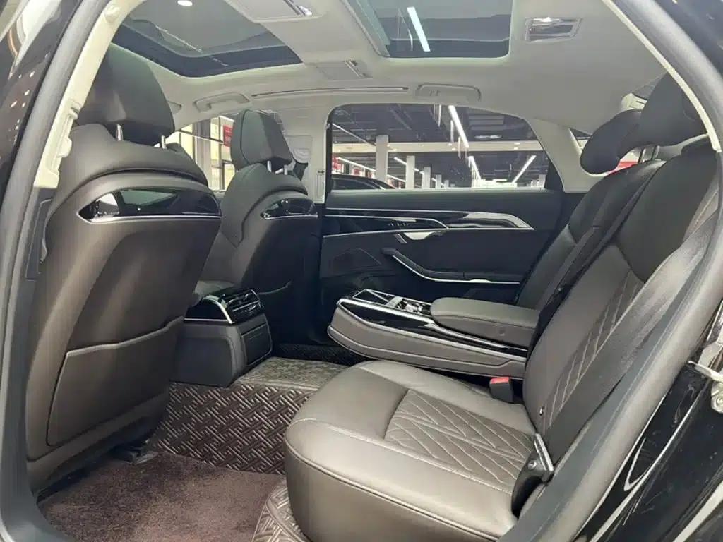 Audi A8 PHEV 2022 A8L 60 TFSIe quattro Collector's Edition — миниатюра 23