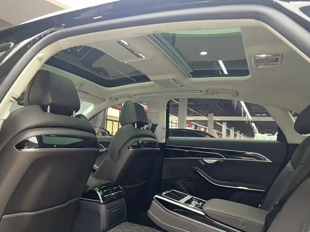 Audi A8 PHEV 2022 A8L 60 TFSIe quattro Collector's Edition — миниатюра 6