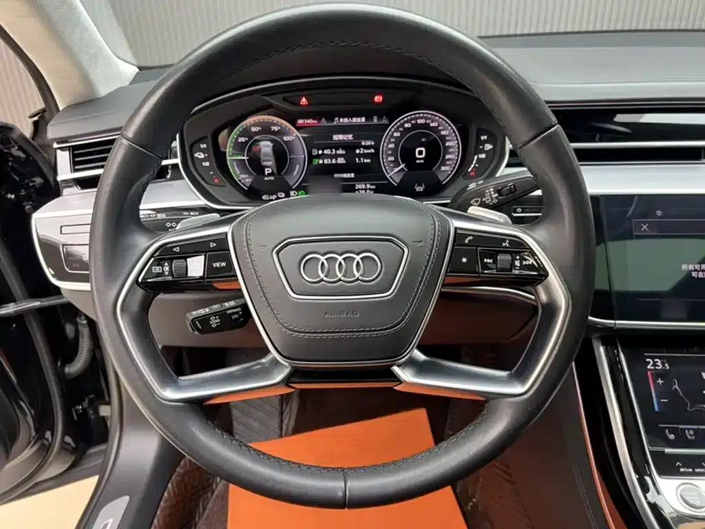 Audi A8 PHEV 2022 A8L 60 TFSIe quattro Collector's Edition — миниатюра 8