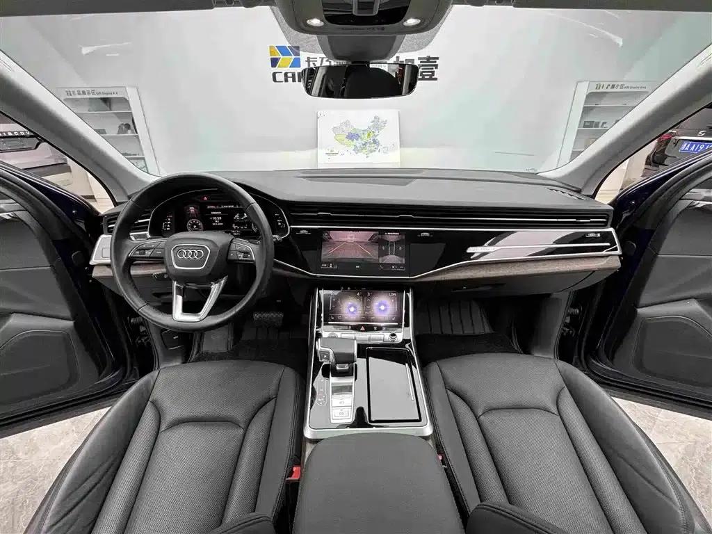 Audi Q7 2021 55 TFSI quattro S line Sport — миниатюра 11
