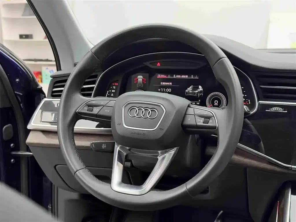 Audi Q7 2021 55 TFSI quattro S line Sport — миниатюра 14