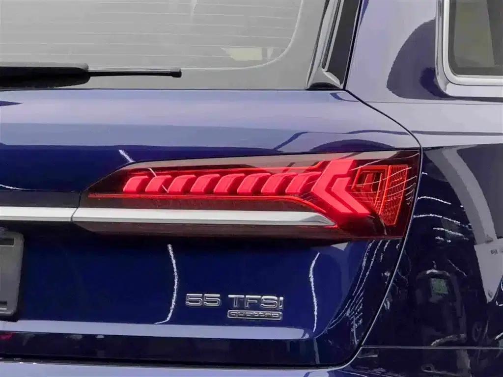 Audi Q7 2021 55 TFSI quattro S line Sport — миниатюра 6