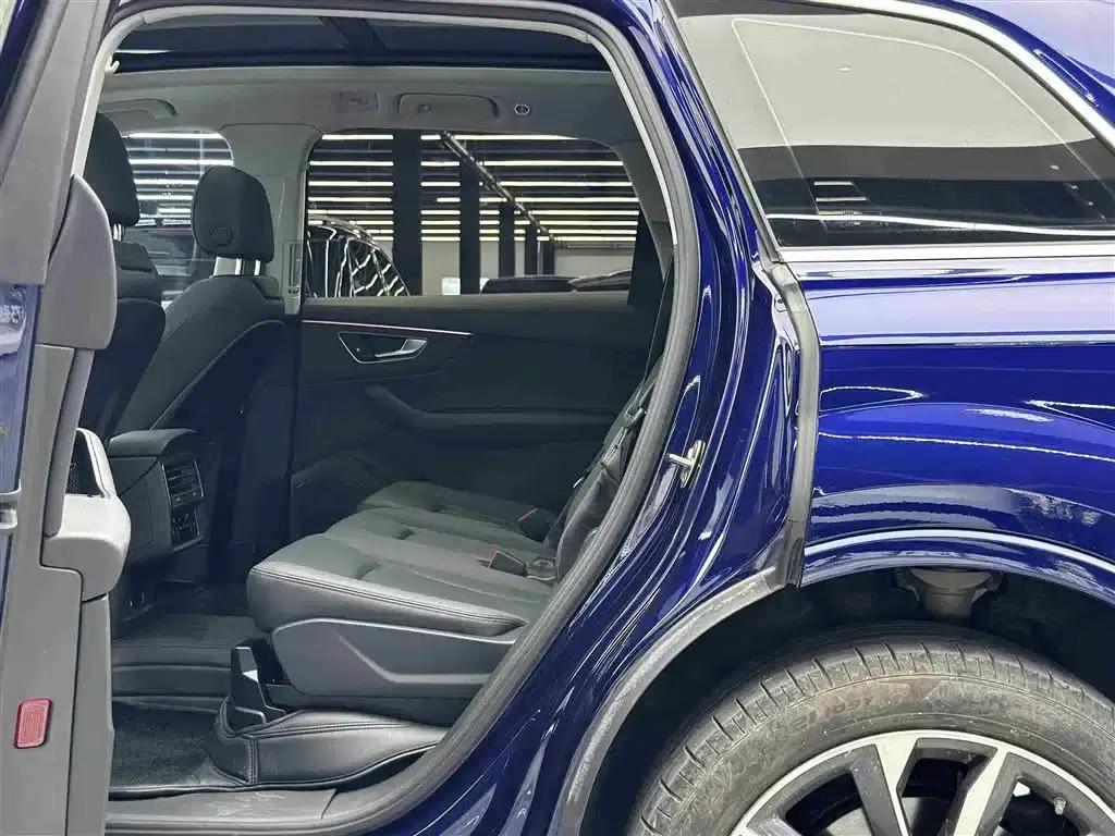 Audi Q7 2021 55 TFSI quattro S line Sport — миниатюра 9