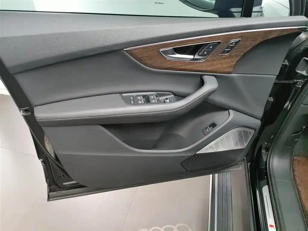 Audi Q7 2023 45 TFSI quattro S line Sport — миниатюра 21