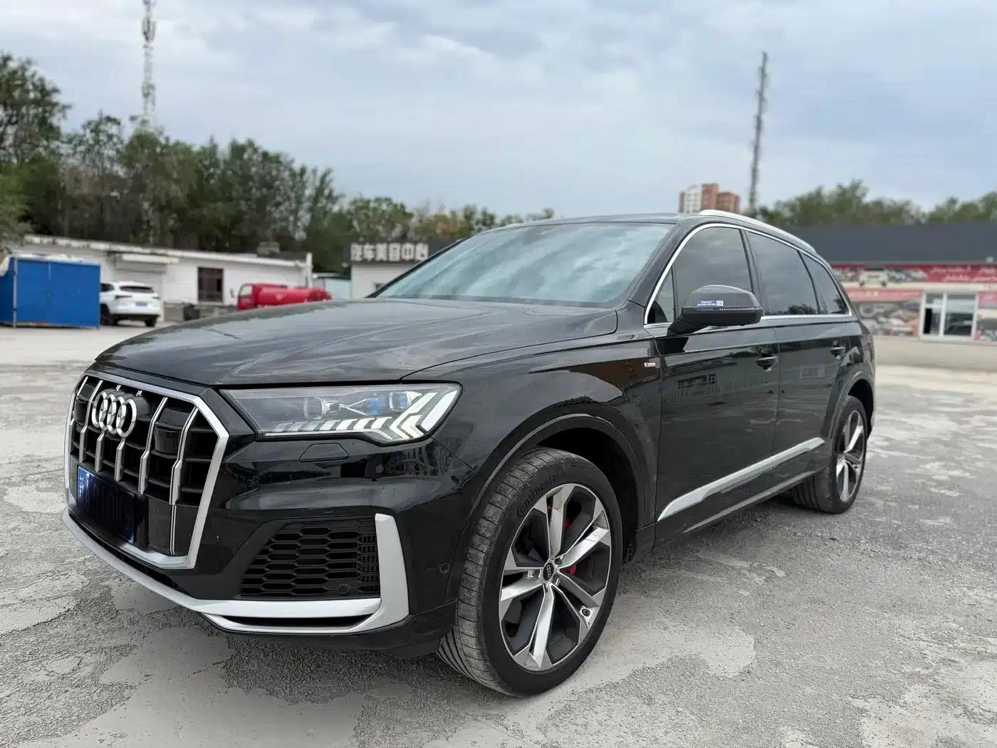 Audi Q7 2023 55 TFSI quattro S Premium — миниатюра 1