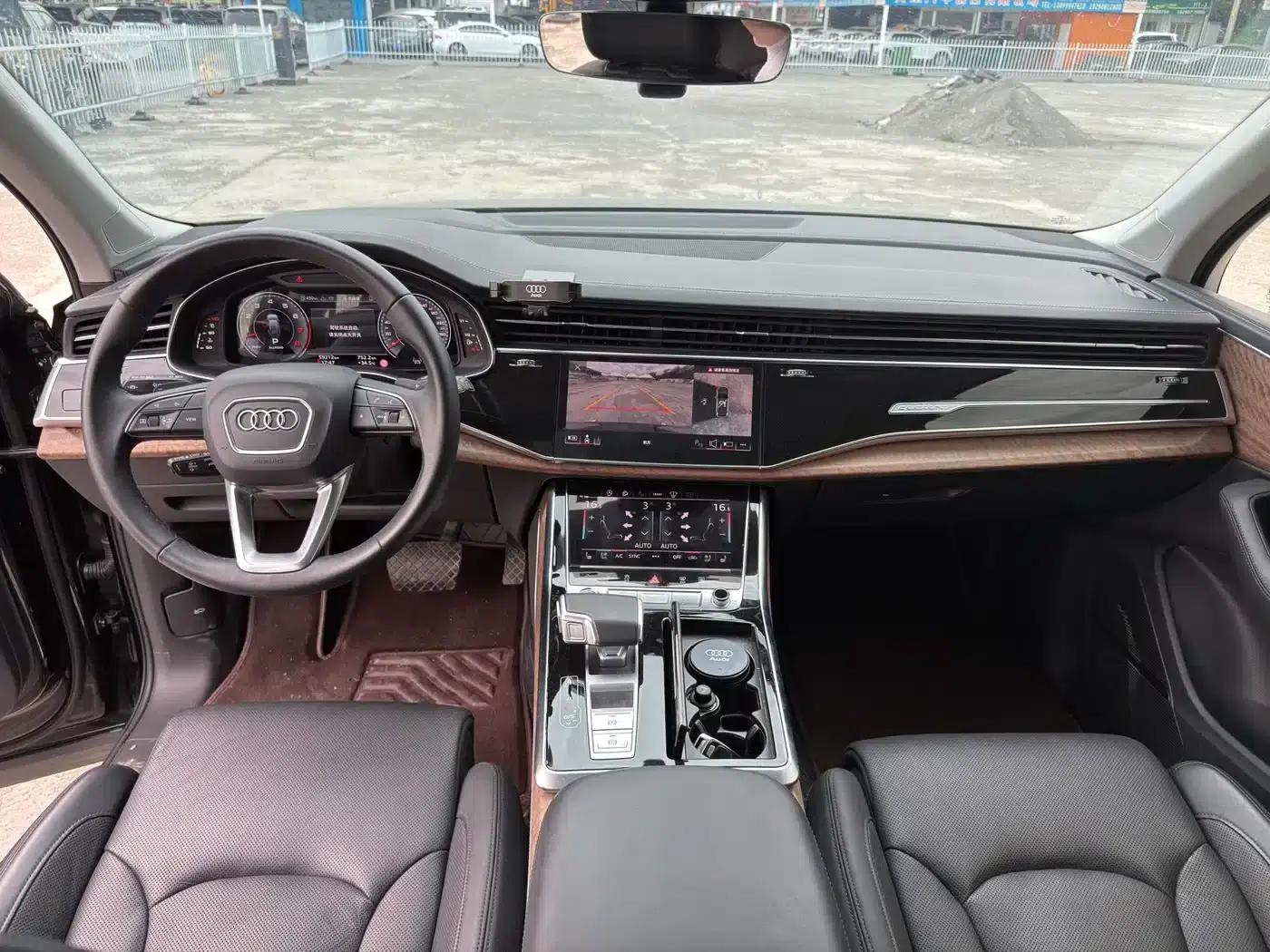 Audi Q7 2023 55 TFSI quattro S Premium — миниатюра 6