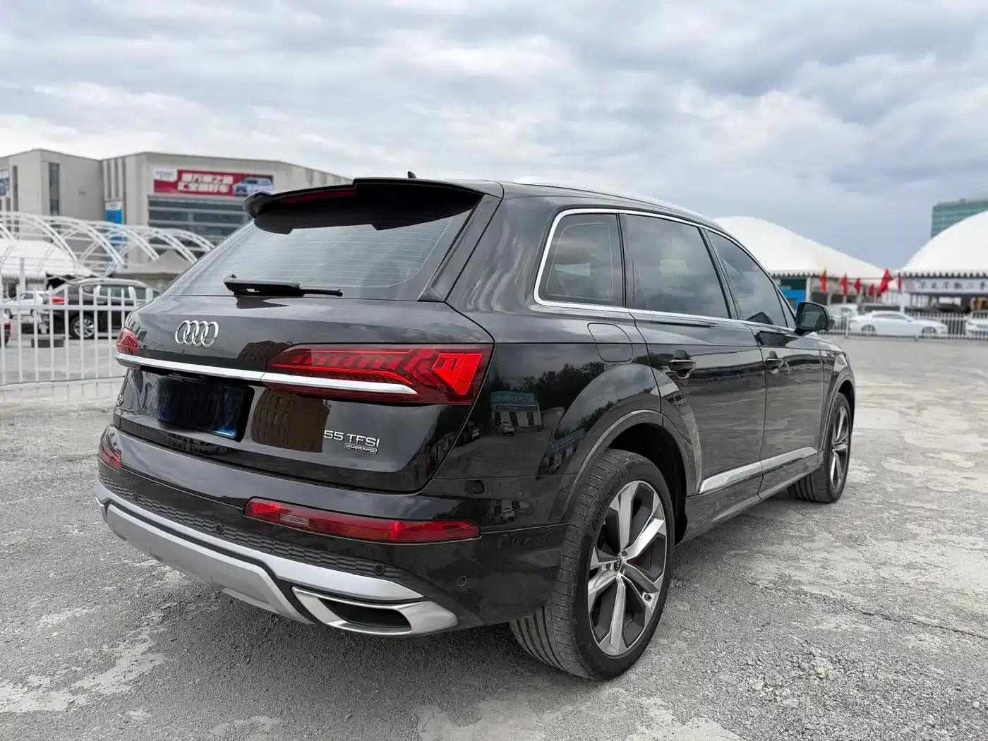 Audi Q7 2023 55 TFSI quattro S Premium — миниатюра 8