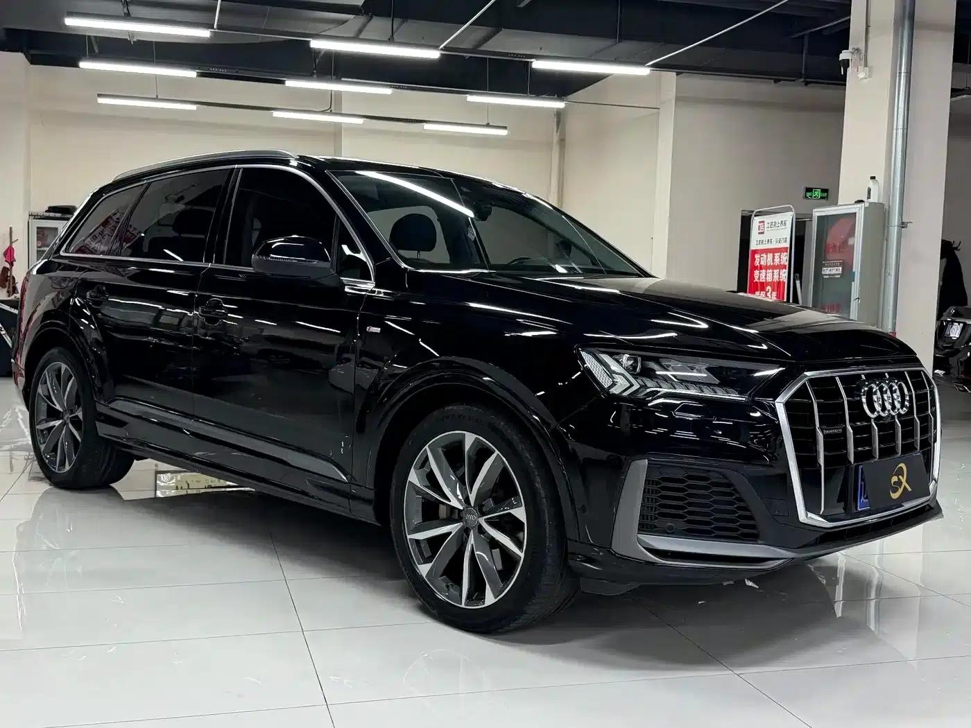 Audi Q7 2020 55 TFSI quattro S line Sport — миниатюра 3